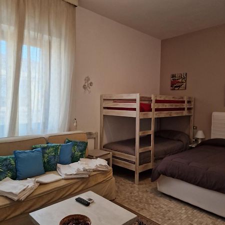 Camere Le Margherite Олбия Екстериор снимка